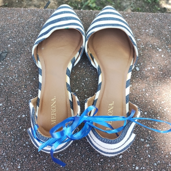 Merona Women Pointy Toed Striped Flats Size 7 - Picture 3 of 6